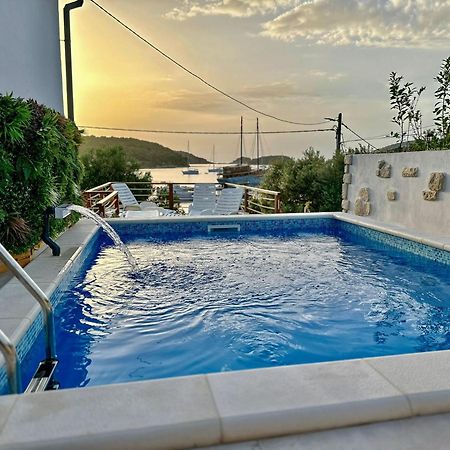 Beach Villa Ema Супетарска-Драга Экстерьер фото