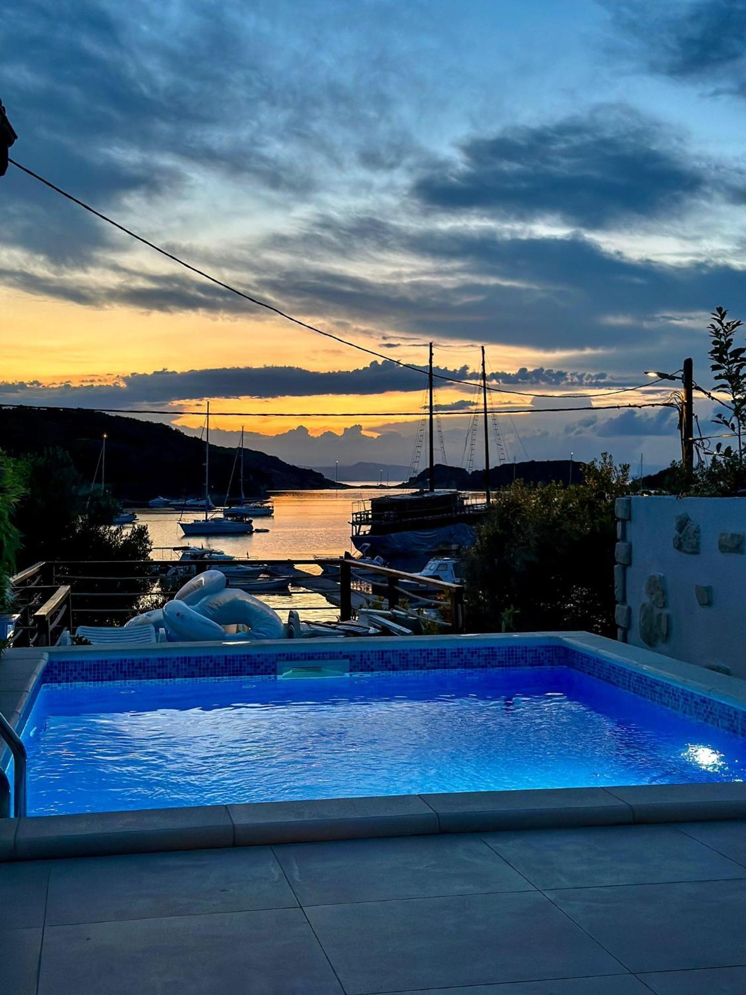 Beach Villa Ema Супетарска-Драга Экстерьер фото